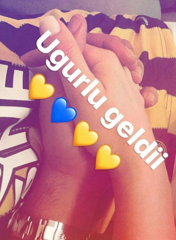 Alişan’ın gizemli aşkı Esra Erol’un kardeşi çıktı!