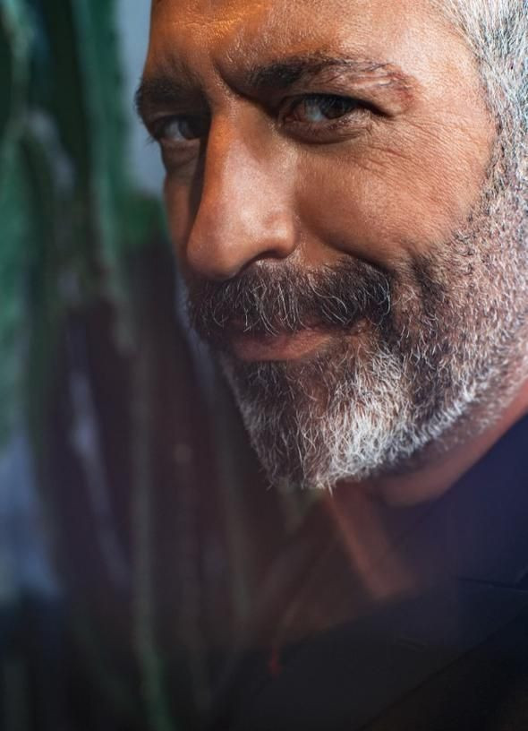 Cem Yılmaz'dan Defne Samyeli itirafı: Uzaktan hayran hayran bakardım - Resim : 2