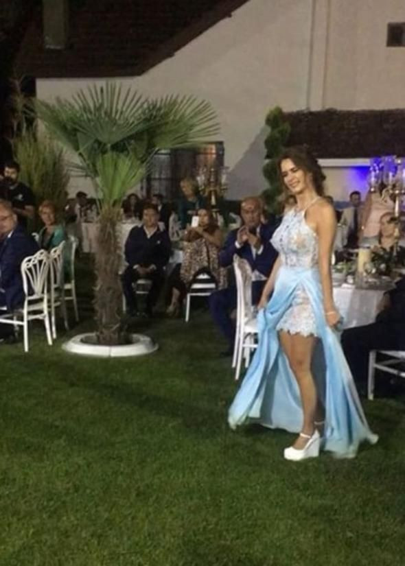 Ünlü oyuncu nişanlandı! - Resim : 7