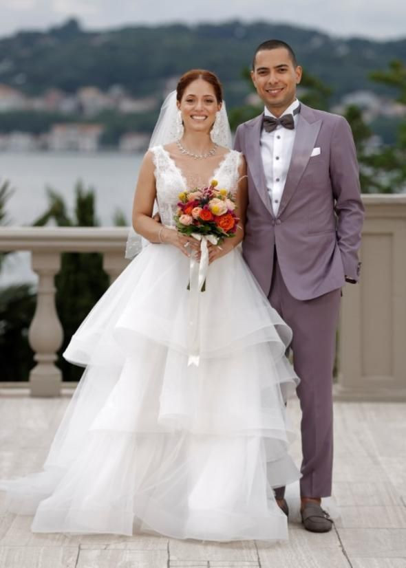 Ünlü isim kızını evlendirdi - Resim : 3