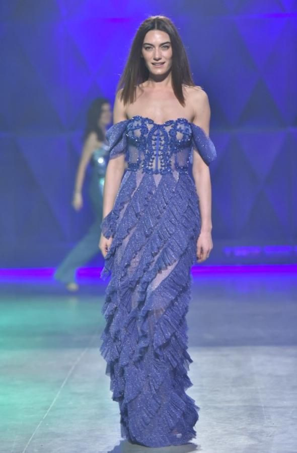 ‘Güçlü kadınlar’ podyumda - Resim : 14