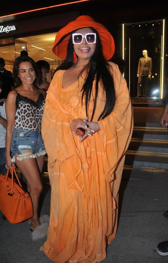 Bülent Ersoy eski sevgililerini kızdıracak: 'Beni hep açlar buluyor!' - Resim : 2