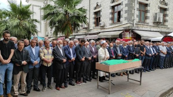 Süleyman Soylu’nun kuzenini öldüren zanlı Fatih Ulusoy’un ifadesi ortaya çıktı. İçişleri Bakanı Süleyman Soylu’nun halasının oğlu Sefa Dönmez’in katil zanlısı Fatih Ulusoy tutuklandı