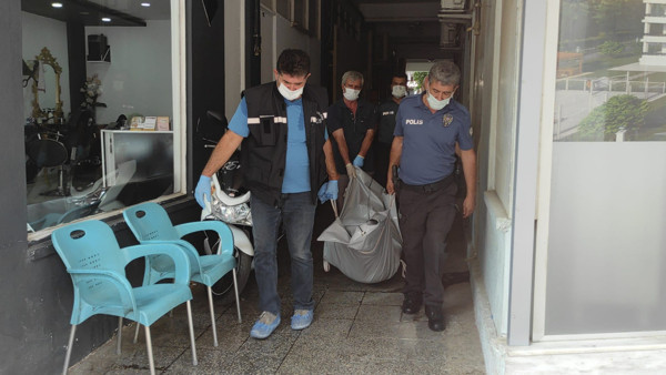 Bu olay Türkiye'de yaşandı: Annesini döverek öldürdü