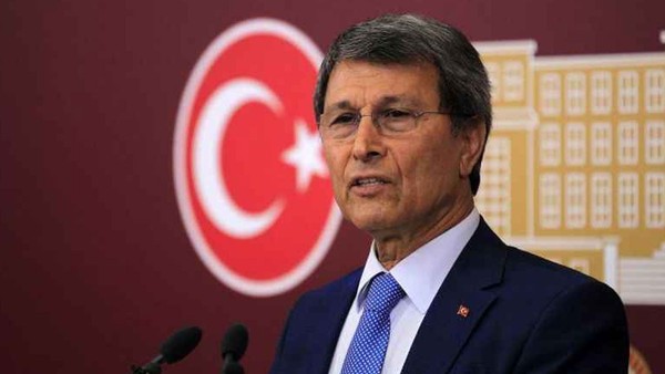 Yeni siyasi parti kuruluyor. 'Kutlu Parti' için resmi başvuru yapıldı! Partinin lideri Yusuf Halaçoğlu flaş açıklamalar yaptı