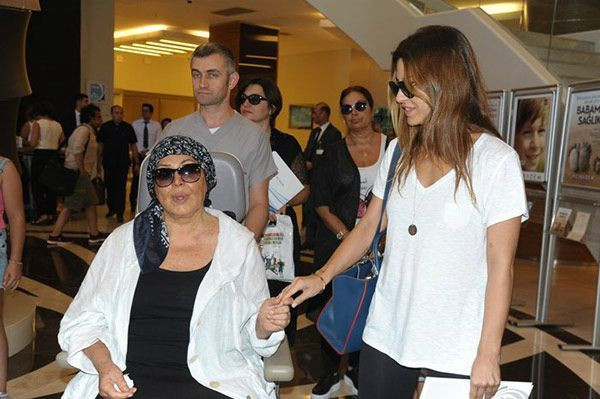 Türkan Şoray taburcu oldu