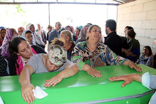 Dilber Ay son yolculuğuna uğurlandı! - Resim : 6