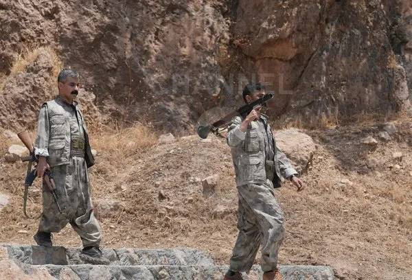 Terörsüz Türkiye sürecinde tarihi an: PKK'lı ilk grup silahları bıraktı! - Resim : 6