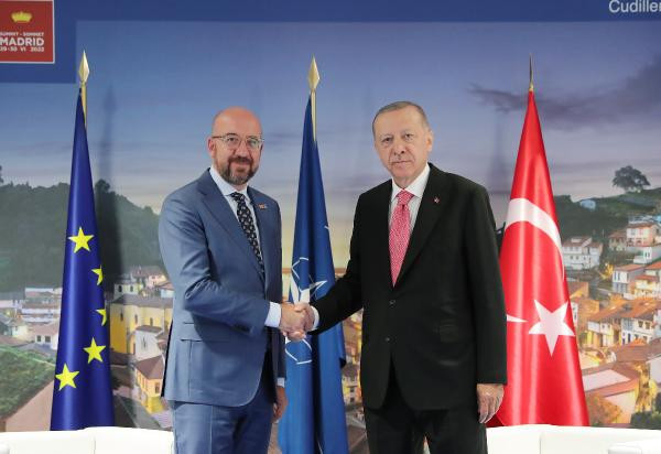 NATO Zirvesinde 2. gün! Cumhurbaşkanı Erdoğan, NATO Zirvesi’nde dünya liderleriyle görüşmeye devam ediyor. İspanya Başbakanı ve Almanya Şansölyesiyle buluştu - Resim : 4