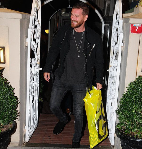 'Cansu Dere ile arkadaşız'