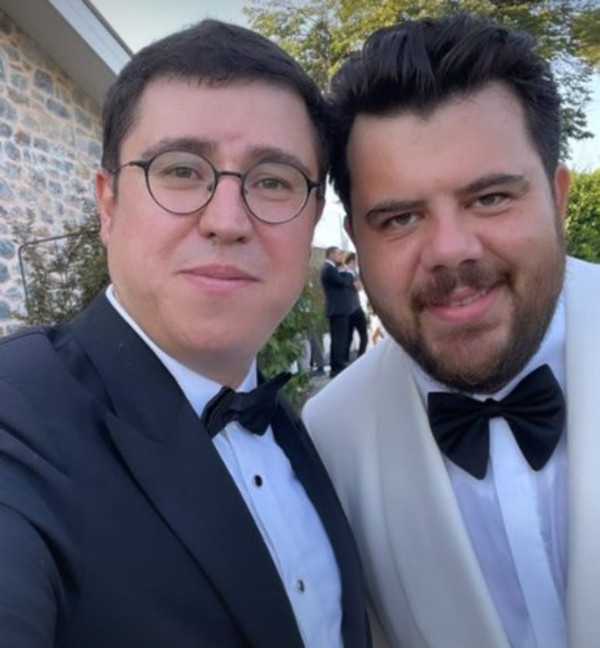 Demet Özdemir ile Oğuzhan Koç evlendi! İşte Demet Özdemir ile Oğuzhan Koç'un nikahından ilk fotoğraflar... Acun Ilıcalı ile Faruk Turgut nikah şahidi oldu - Resim : 7