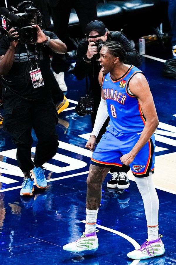 MVP ipten aldı!