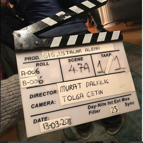 Ünlü popçu Murat Dalkılıç yapım şirketi kurup hangi filmin yönetmen koltuğuna oturdu?