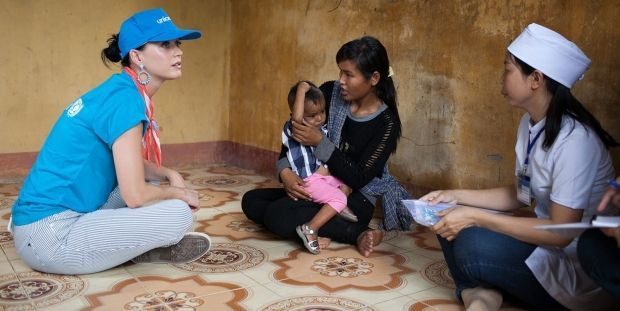 UNICEF iyi niyet elçisi Katy Perry Vietnam'ı ziyaret etti