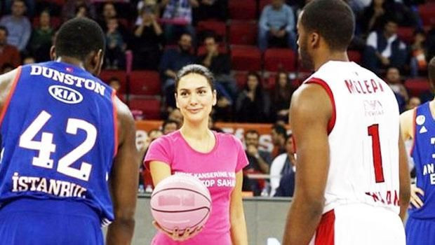 O maçı Bergüzar Korel başlattı