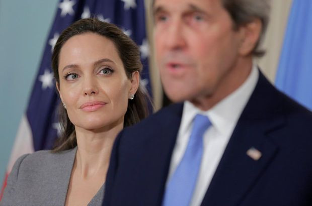 John Kerry ve Angelina Jolie iftar programına katıldı