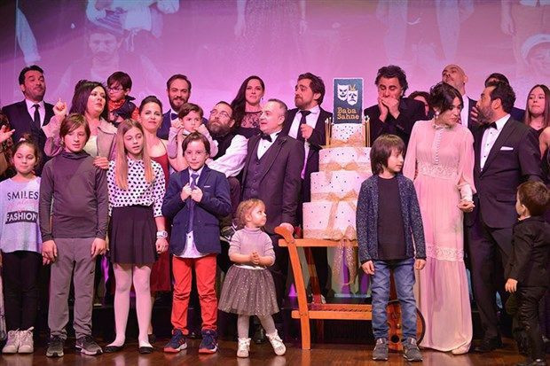 Baba Sahne açıldı! - Resim : 2