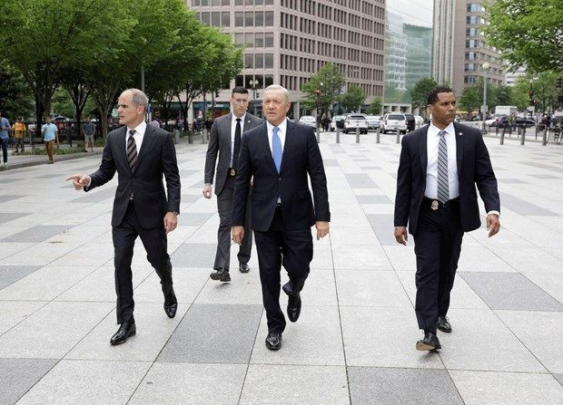 Obama'nın fotoğrafçısı House of Cards'a transfer oldu - Resim : 6