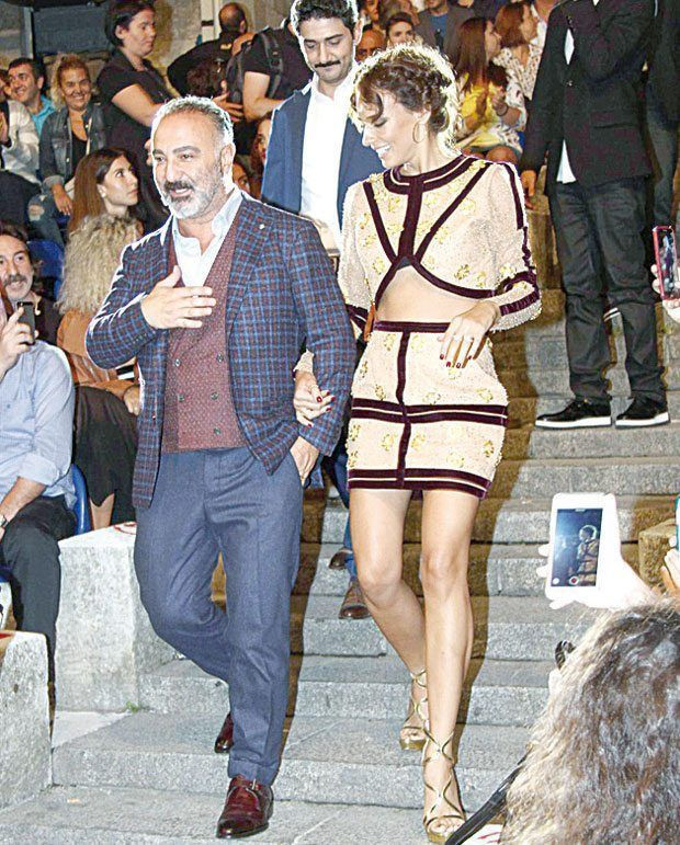 Açıkhava tiyatrosu sinema salonu oldu!