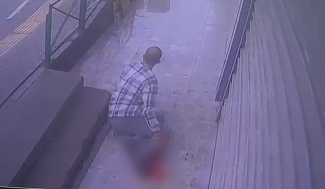 Yol ortasında pompalı tüfekle dehşeti yaşattı! - Resim : 4