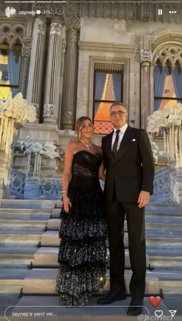 Acun Ilıcalı'nın eski eşi Zeynep Yılmaz'dan aşk pozu. Aşkını artık saklamıyor