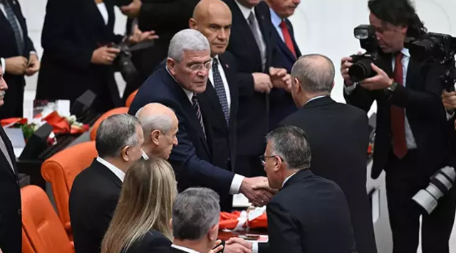 Erdoğan’dan sürpriz görüşme: Yeni yasama yılı açılışına damga vuran fotoğraf - Resim : 4