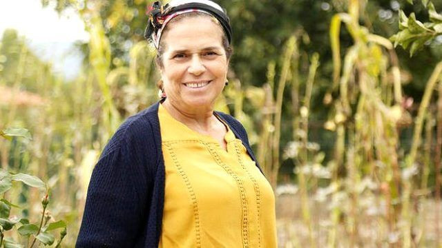 Kalk Gidelim kadrosuna hangi usta oyuncu katıldı?