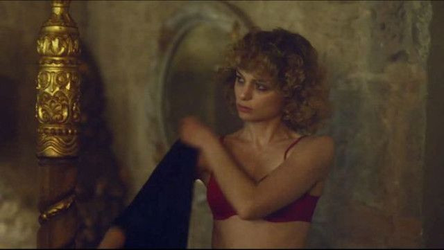 Ünlü oyuncudan sevişme sahnesi itirafı!