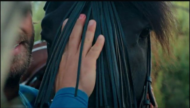 Kıvanç Tatlıtuğ vücudunun hangi bölgesi için dublör kullanıyor? - Resim : 2