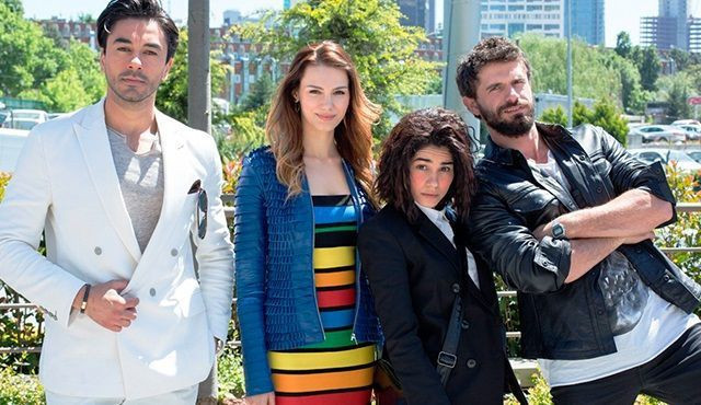 Atv'de yeni bir dizi başlıyor! İşte 'Seviyor Sevmiyor' dan ilk detaylar...