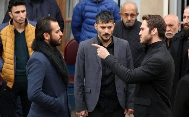 Çukur dizisinin 'Kemal'i Uğur Yıldıran'ın asıl mesleği dansçılık çıktı! Hadise ile Eurovision'da dans etmiş - Resim : 2