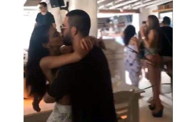 Arda Turan ve Aslıhan Doğan tatilde! - Resim : 3