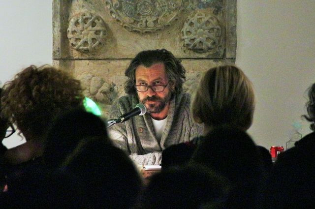 Nejat İşler imaj değiştirdi