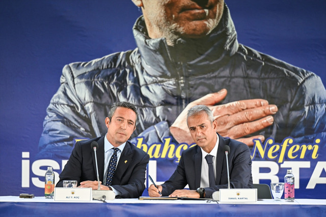 Ali Koç'un, İsmail Kartal'la yaptığı anlaşmanın detayları ortaya çıktı. Jorge Jesus ile İsmail Kartal'ın yıllık ücreti arasında dağlar kadar fark varmış!