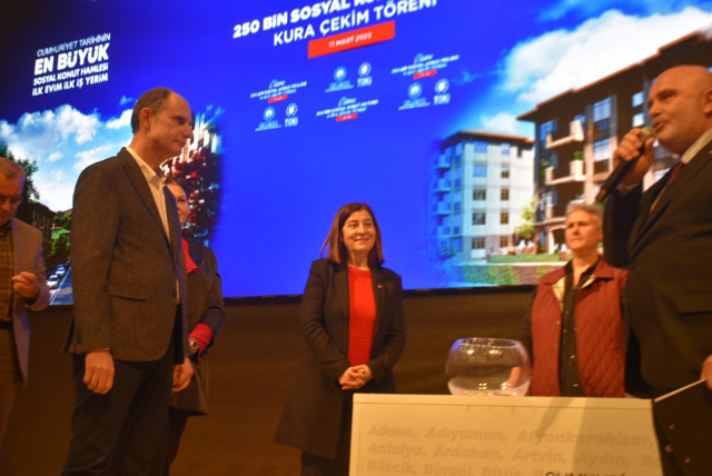 Merakla bekleniyordu! O konutlar sahiplerini buldu. Edirne'de 1363 TOKİ konutunun hak sahipleri belli oldu