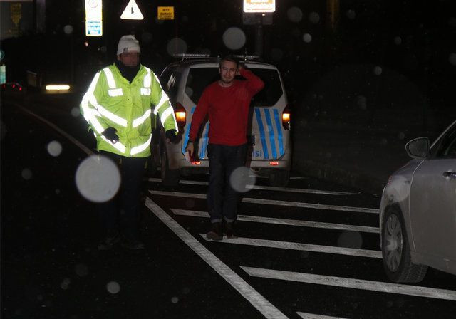 Mustafa Ceceli polisten kaçtı!