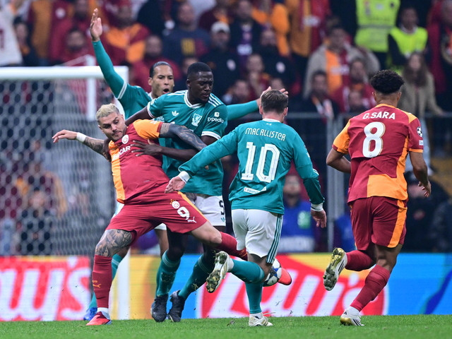 Aslan'dan tarihi zafer! Galatasaray İngiliz devi Liverpool'u devirdi - Resim : 3