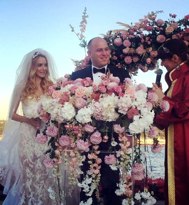 Gözde Türkpençe ve Atilla Ciner evlendi