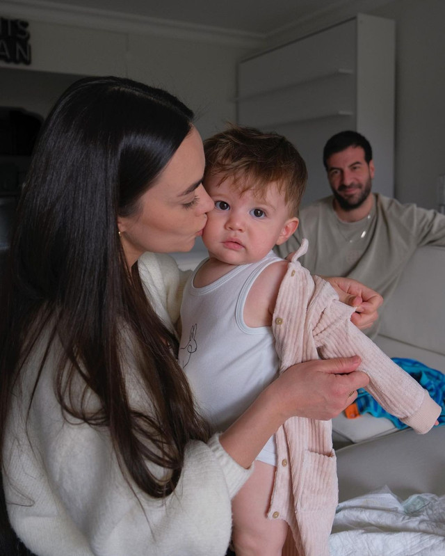 Hande Soral, oğlu Ali'nin yüzünü ilk kez gösterdi - Resim : 5