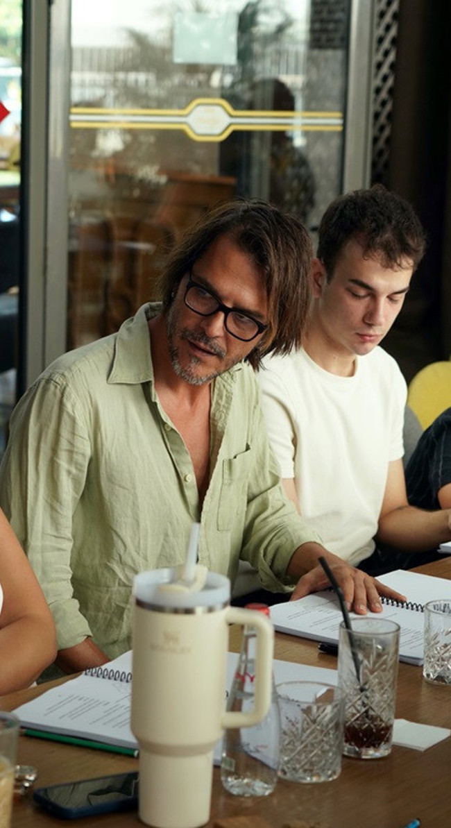 ‘Zuhal’in gerçek hikayesi kalpleri sızlatacak... 90’lı yılların Ankara’sına hüzünlü bir yolculuk...