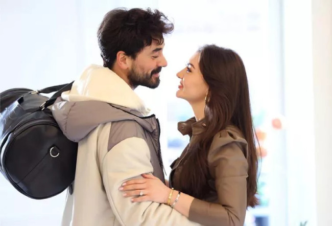 Kraliçe dizisinin konusu ne, nerede çekiliyor, kadrosunda kimler var? Kraliçe dizisi ilk bölüm izle