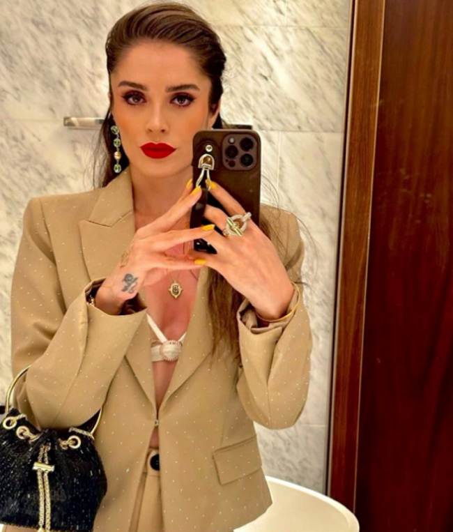 Adile filminde Hülya Koçyiğit’i canlandıracak isim belli oldu