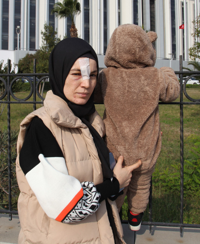 Eşinin cinsel ilişki teklifini ret eden Hatice K. dövüldü. Kendisini banyoya kilitleyip KADES uygulamasını kullanan kadın kurtarıldı - Resim : 2