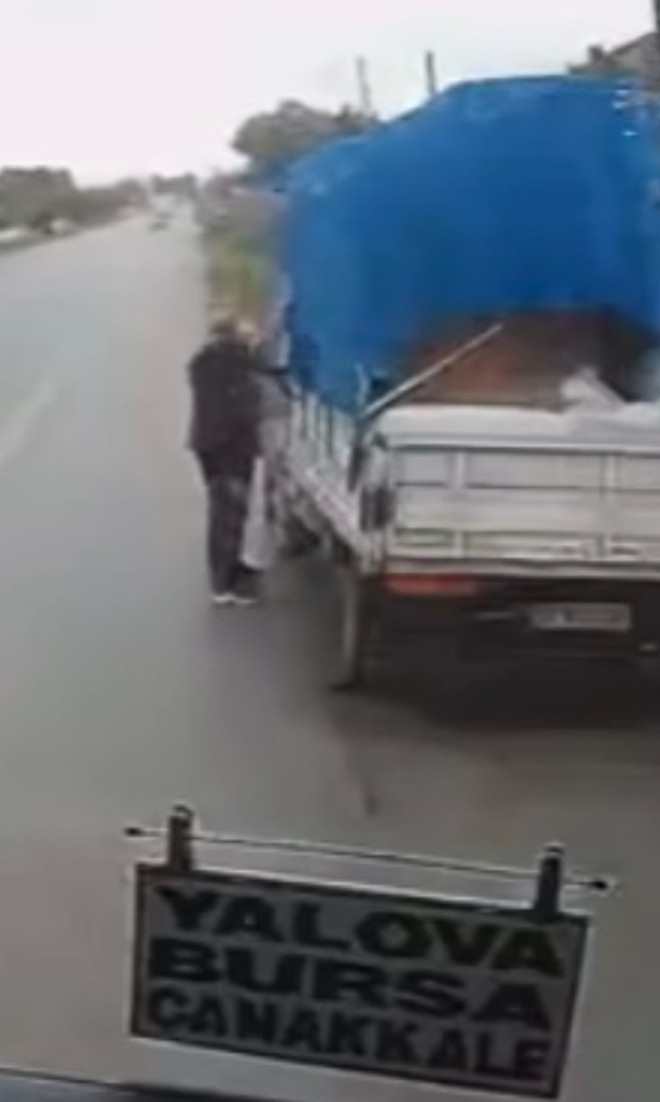 Otobüs kazasında 2 kişi hayatını kaybetmişti! Dehşet anlarının görüntüleri ortaya çıktı - Resim : 2