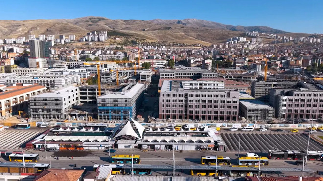 Bakan Kurum Malatya müteahhitleri bu sözlerle uyardı! "24 saat çalışın, her iskelede adam olacak" - Resim : 5