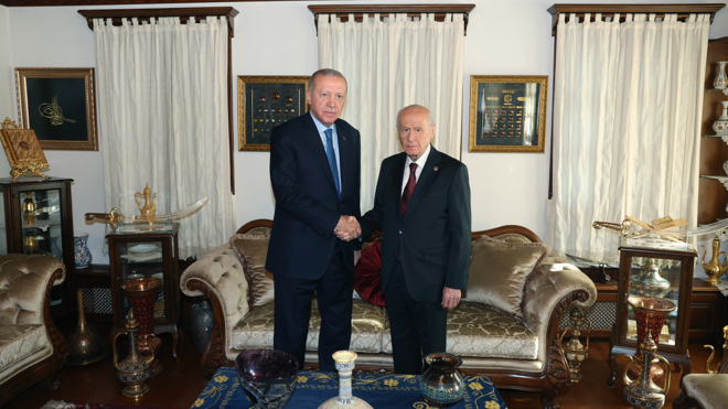 Ankara'da kritik görüşme! Erdoğan'dan Bahçeli'ye ziyaret... Ne konuşuldu? - Resim : 2