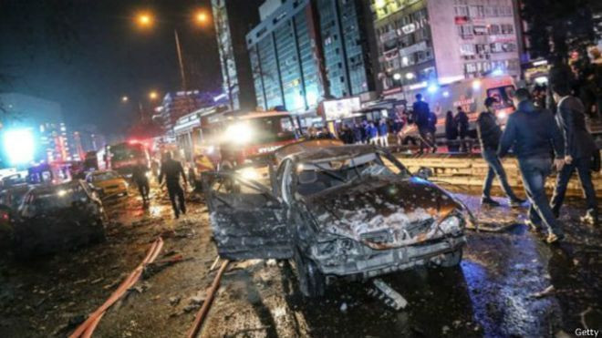 Financial Times yazdı: 'Türkiye'de savaş dağlardan şehirlere iniyor!'