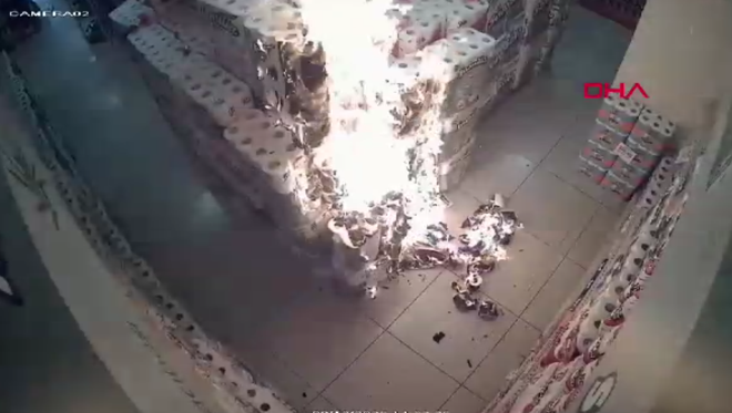 Marketteki kağıt havluları tutuşturmuştu! İlk vukuatı olmadığı ortaya çıktı