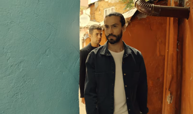 Merakla beklenen “Üç Kuruş” dizisinden afiş geldi: Üç Kuruş dizisi nerede çekildi? İşte Üç Kuruş dizisi konusu ve oyuncuları! - Resim : 8