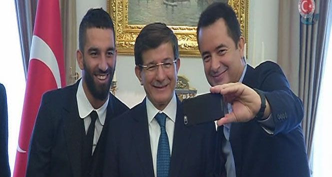 Acun Ilıcalı, Arda Turan'ı yazdı: 'Ben oynasam daha golcü olurdum!'